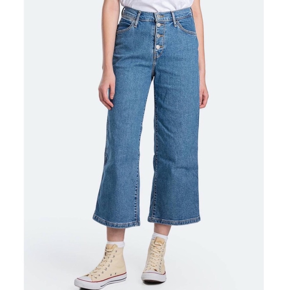 Levi’s Mile High Wide Leg Cropped